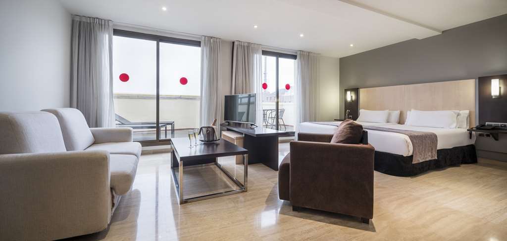 Ilunion Almirante Hotel Barcelona Quarto foto